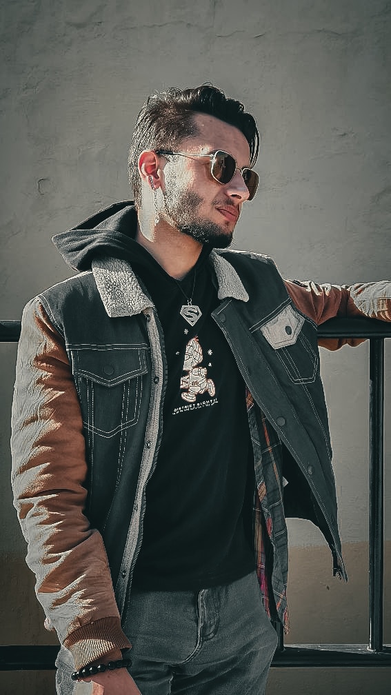 Ve al perfil de Shah Abdur Rahman