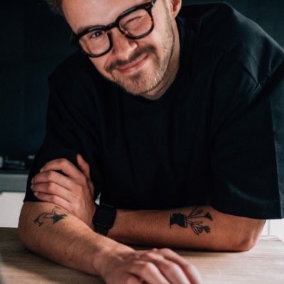 Go to Jonas Leupe's profile