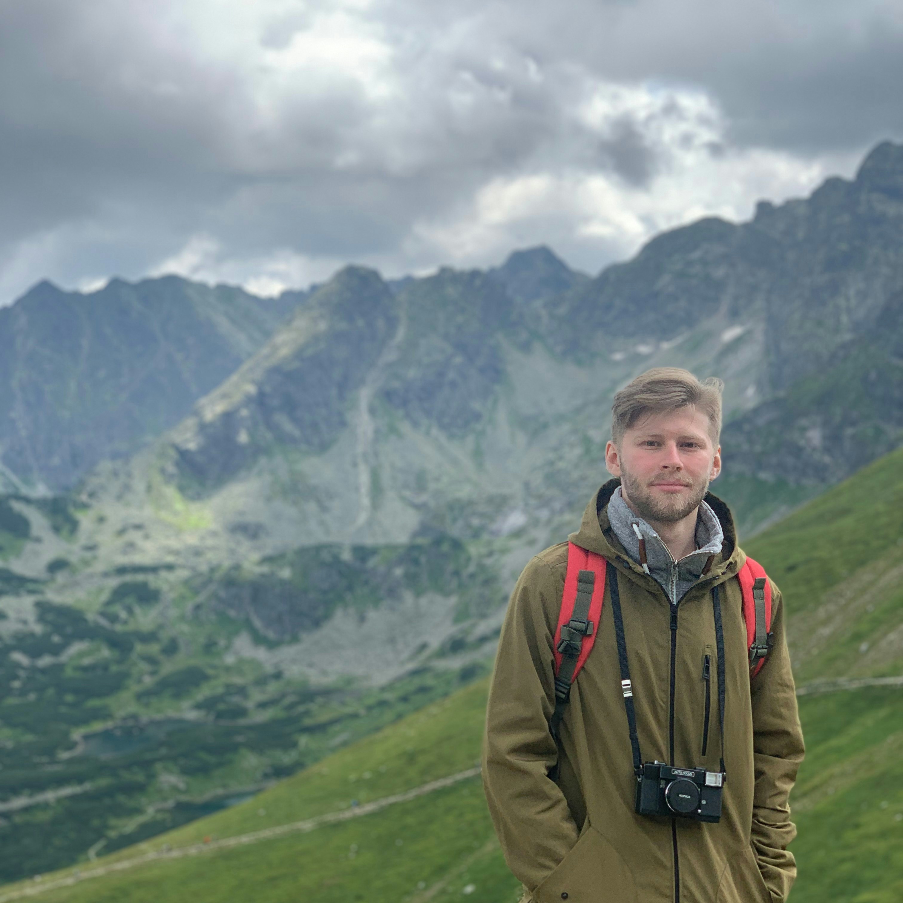 Go to Kacper Kozak's profile