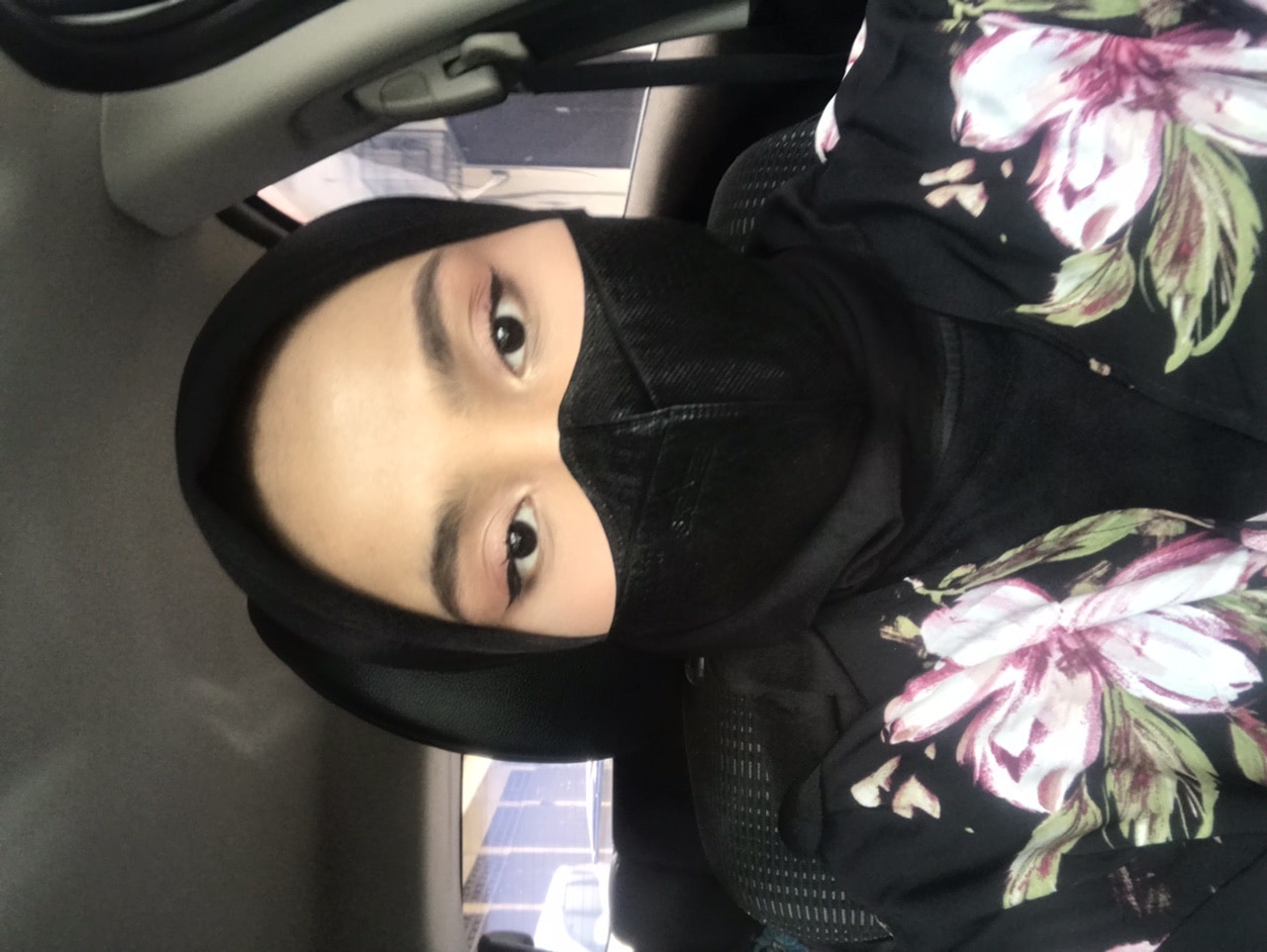 Go to Baiq Daling's profile