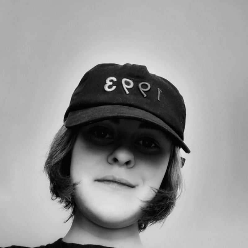 Go to Dasha Vavryk's profile