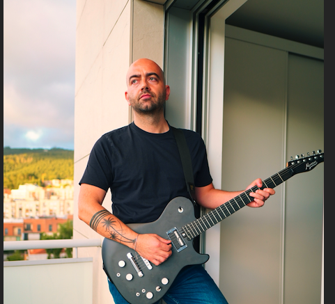 Go to Márcio Azevedo's profile