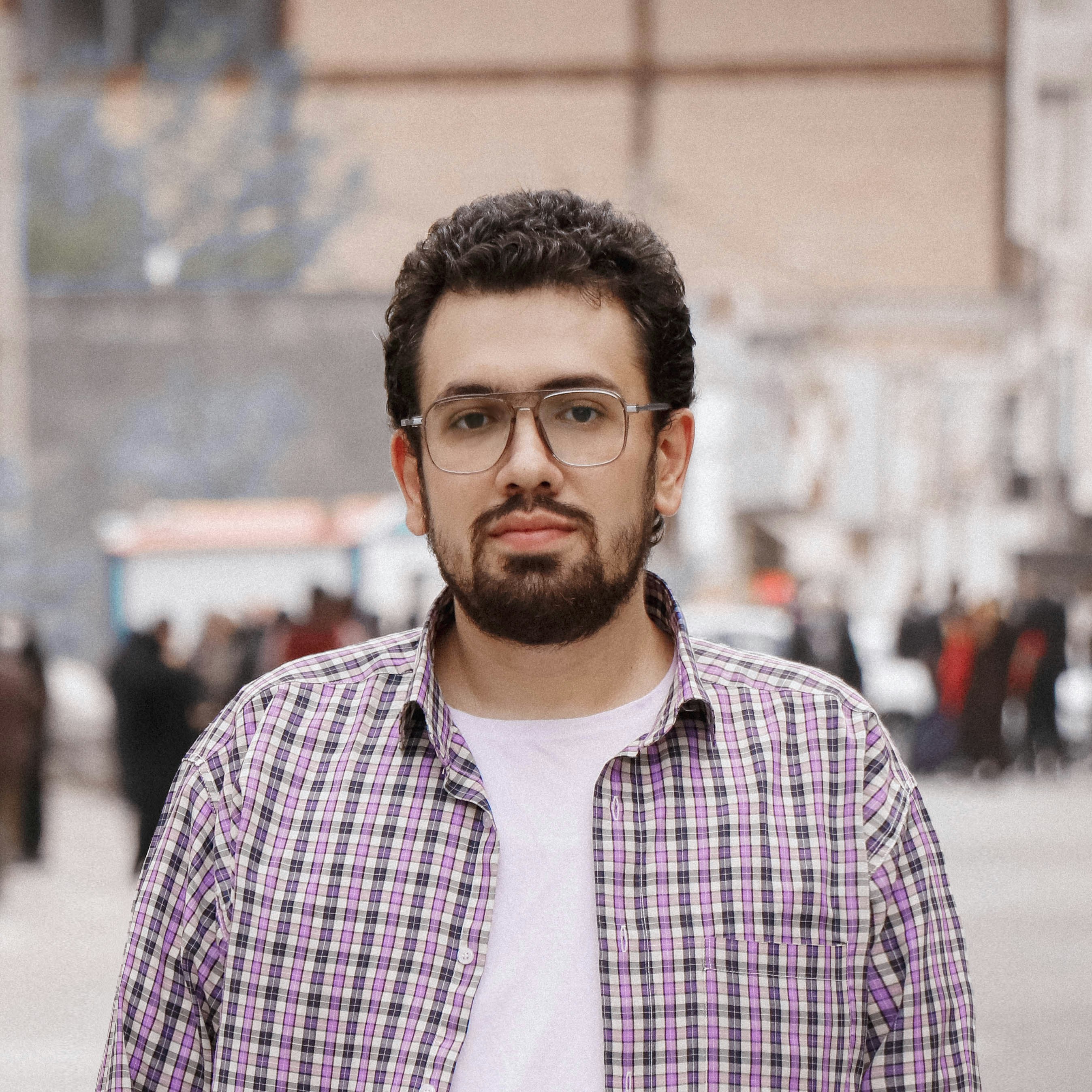 Go to peyman ahmadi's profile