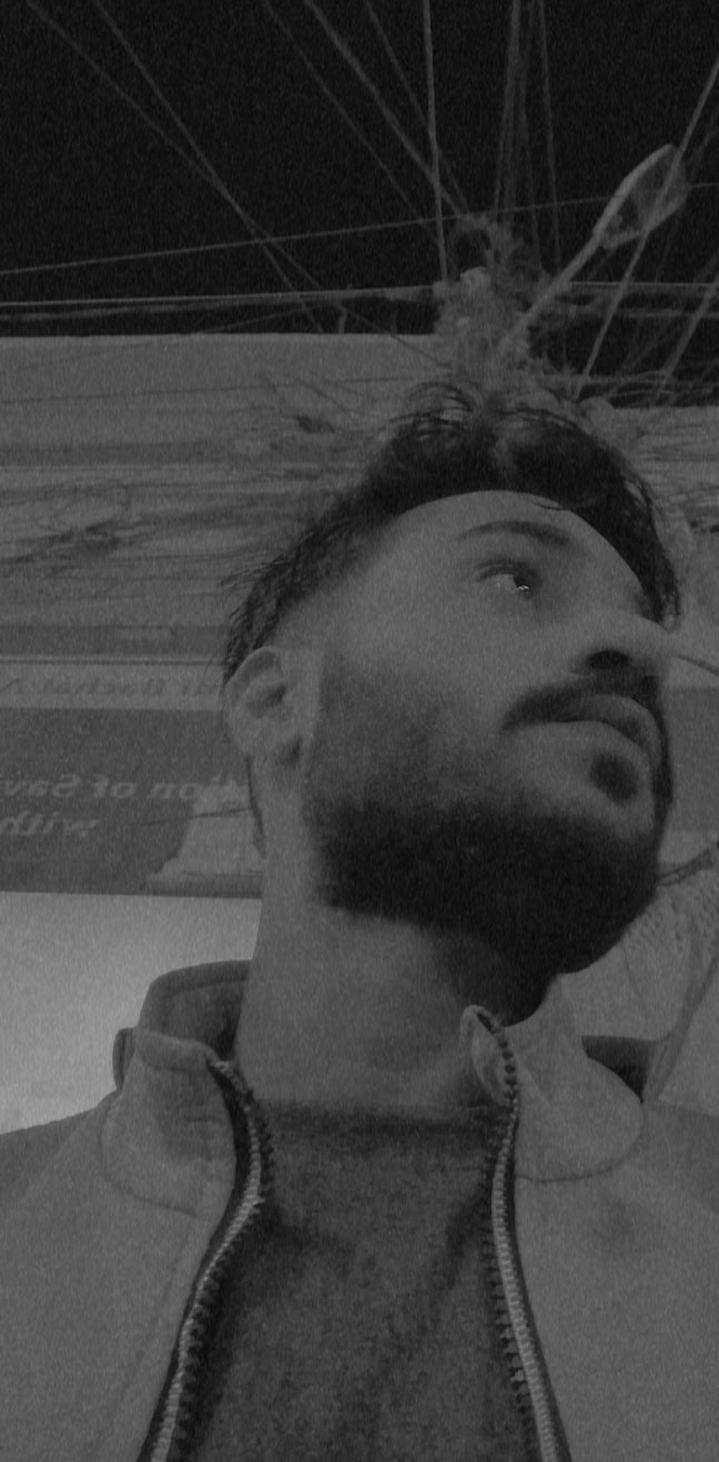 Ve al perfil de Taqi Thebo