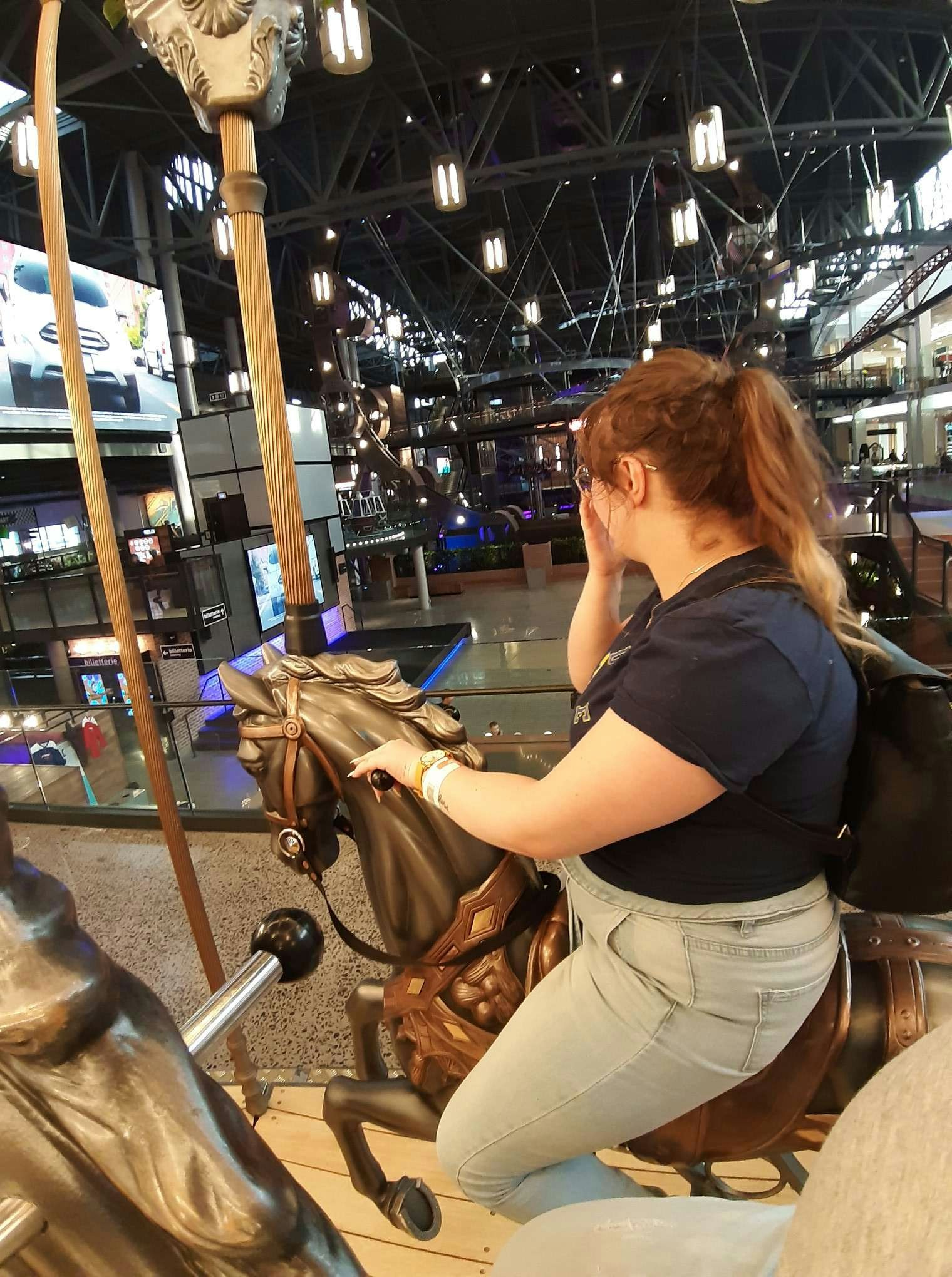 Vai al profilo di Claudie Louna