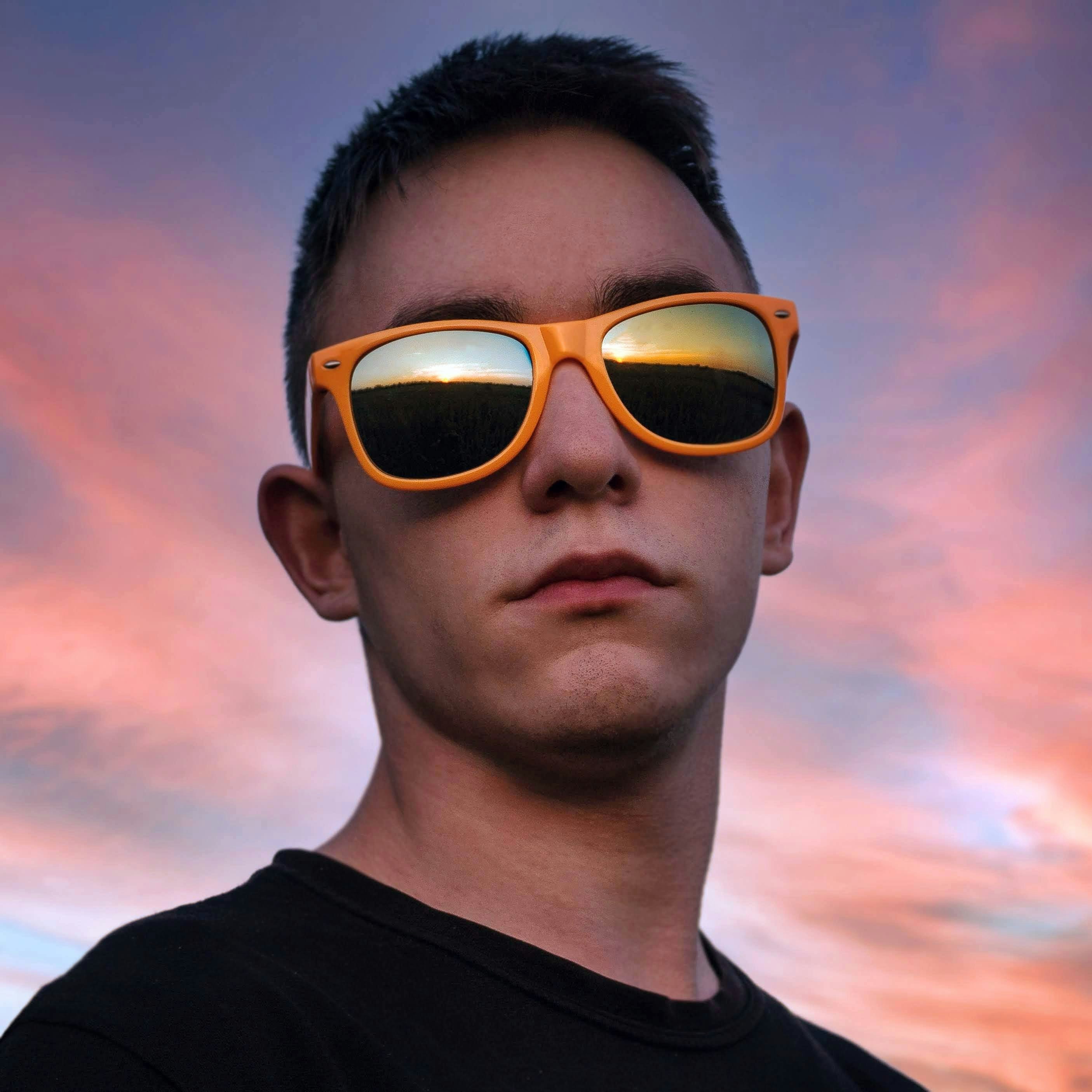 Go to Gaspar Uhas's profile