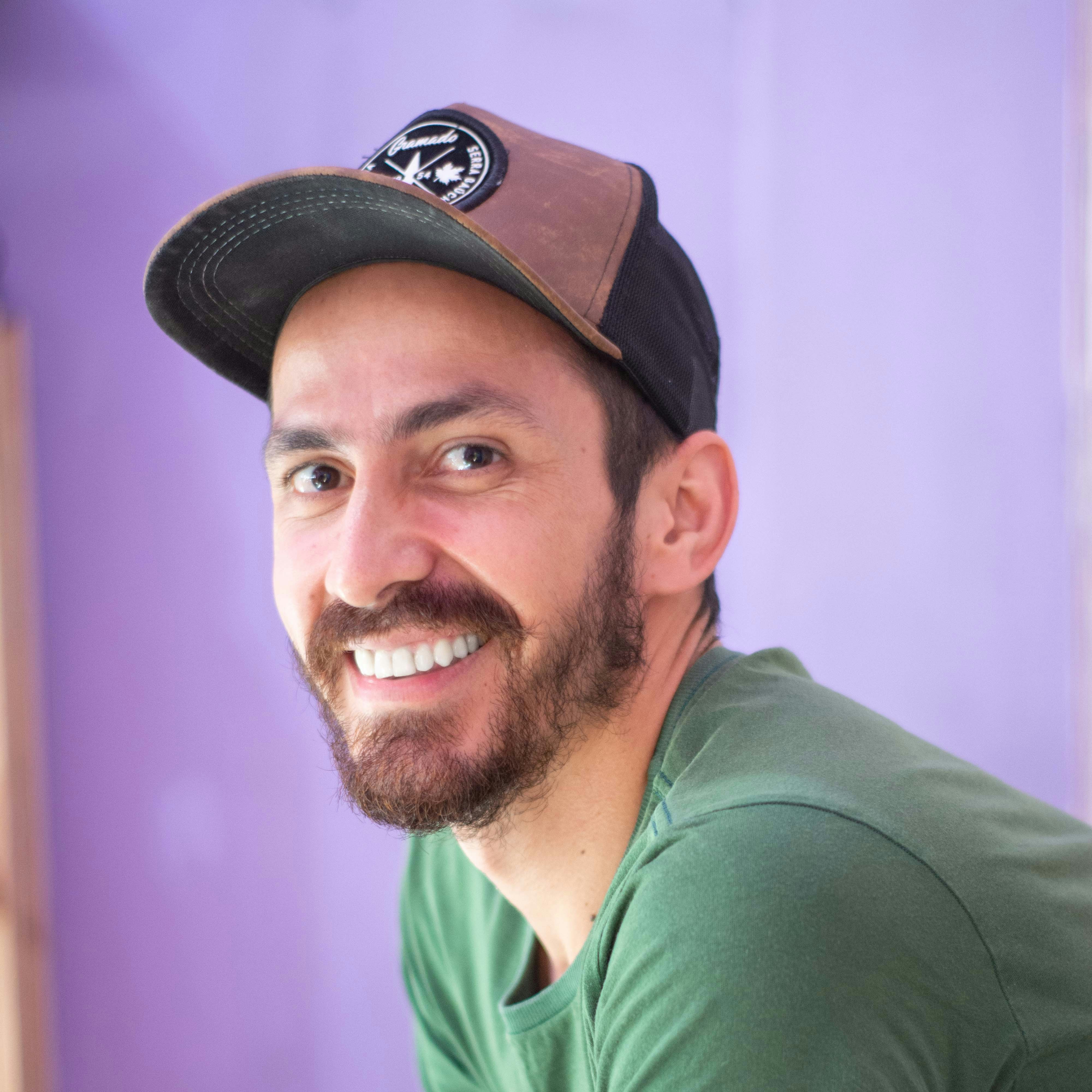 Ve al perfil de Denis Cantero