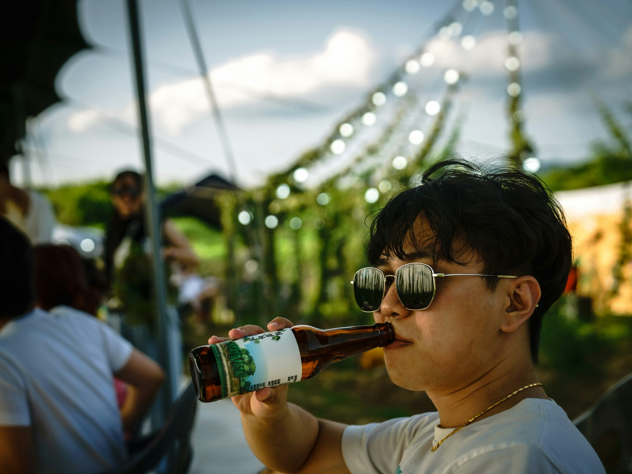 Go to Lee Suho's profile