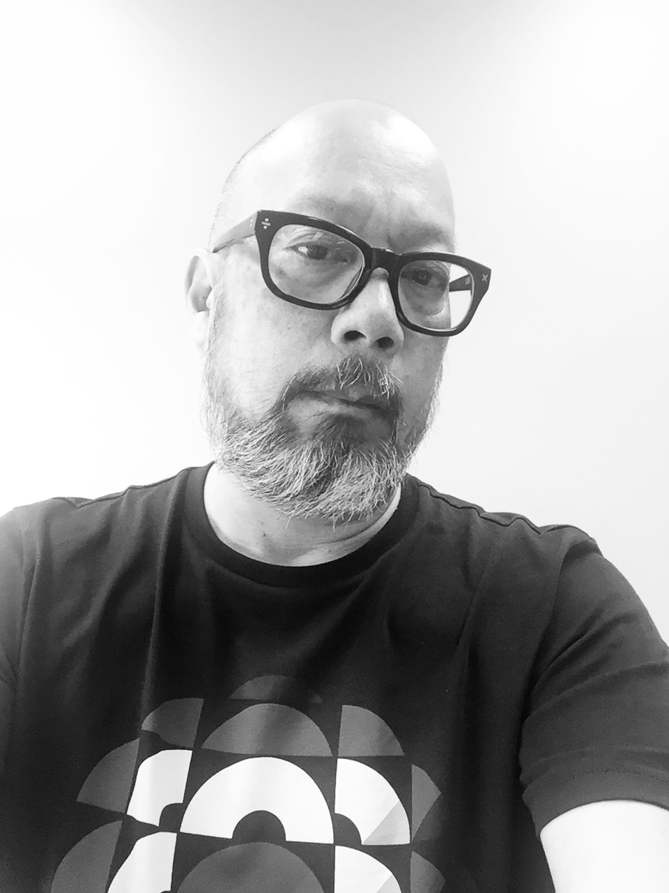 Vince Leeのプロフィールを見る