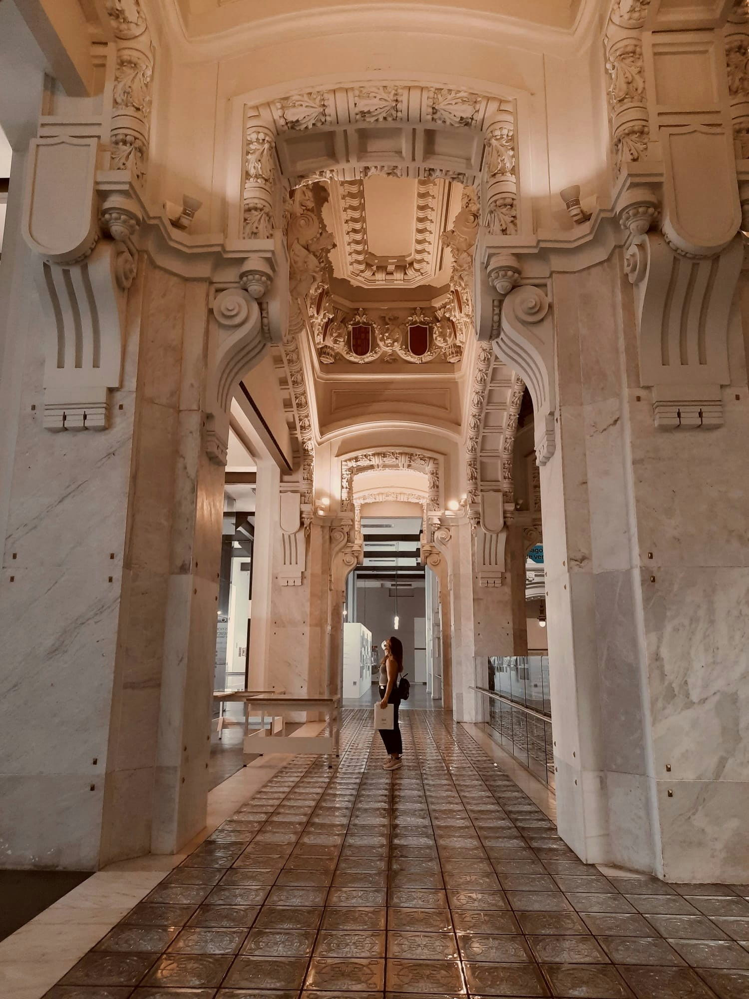 Go to Isa Az's profile