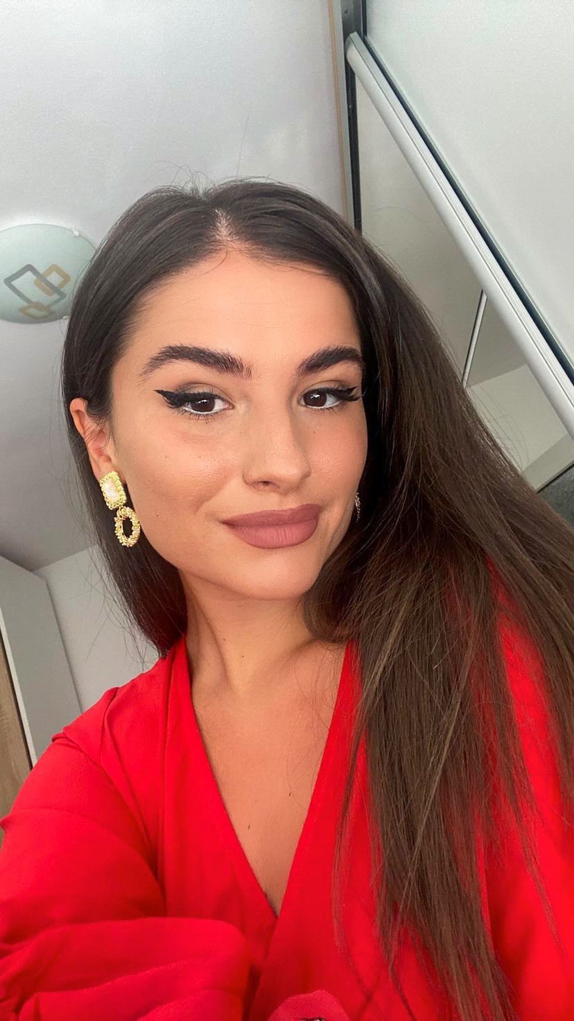 Go to Cristina Pop's profile