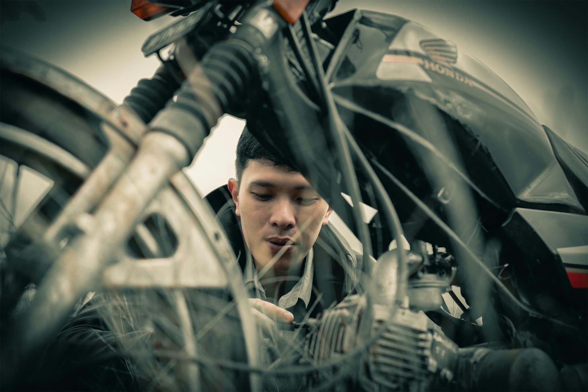 Go to DIEU's profile