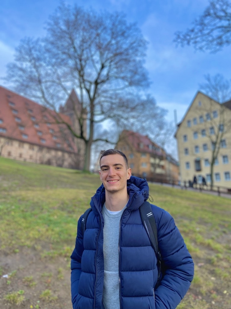 Ir para o perfil de Pedro Correia