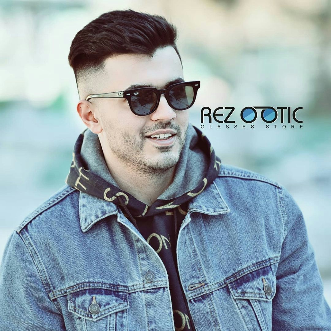 Buka profil Reza Naghibakht
