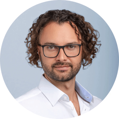 Go to Luiz Cent's profile