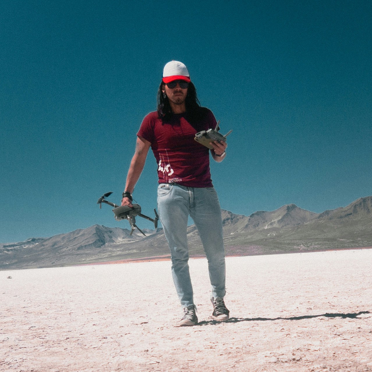 Go to Junior León's profile