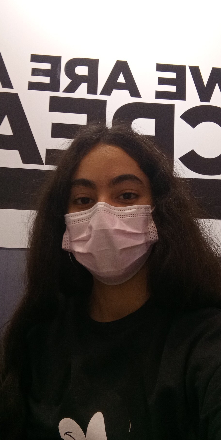 Zum Profil von ela aloui