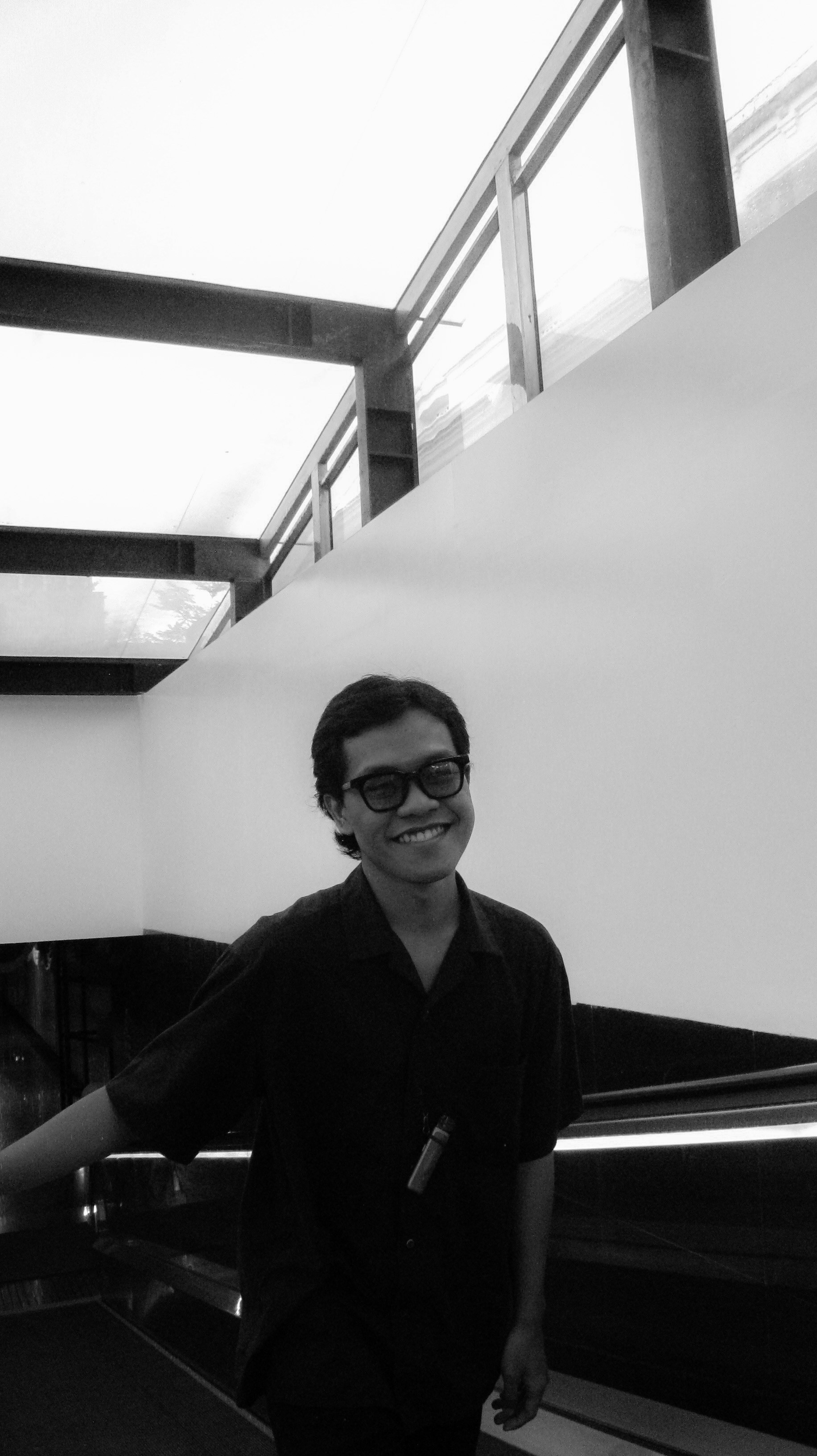 Go to yasrif hq's profile