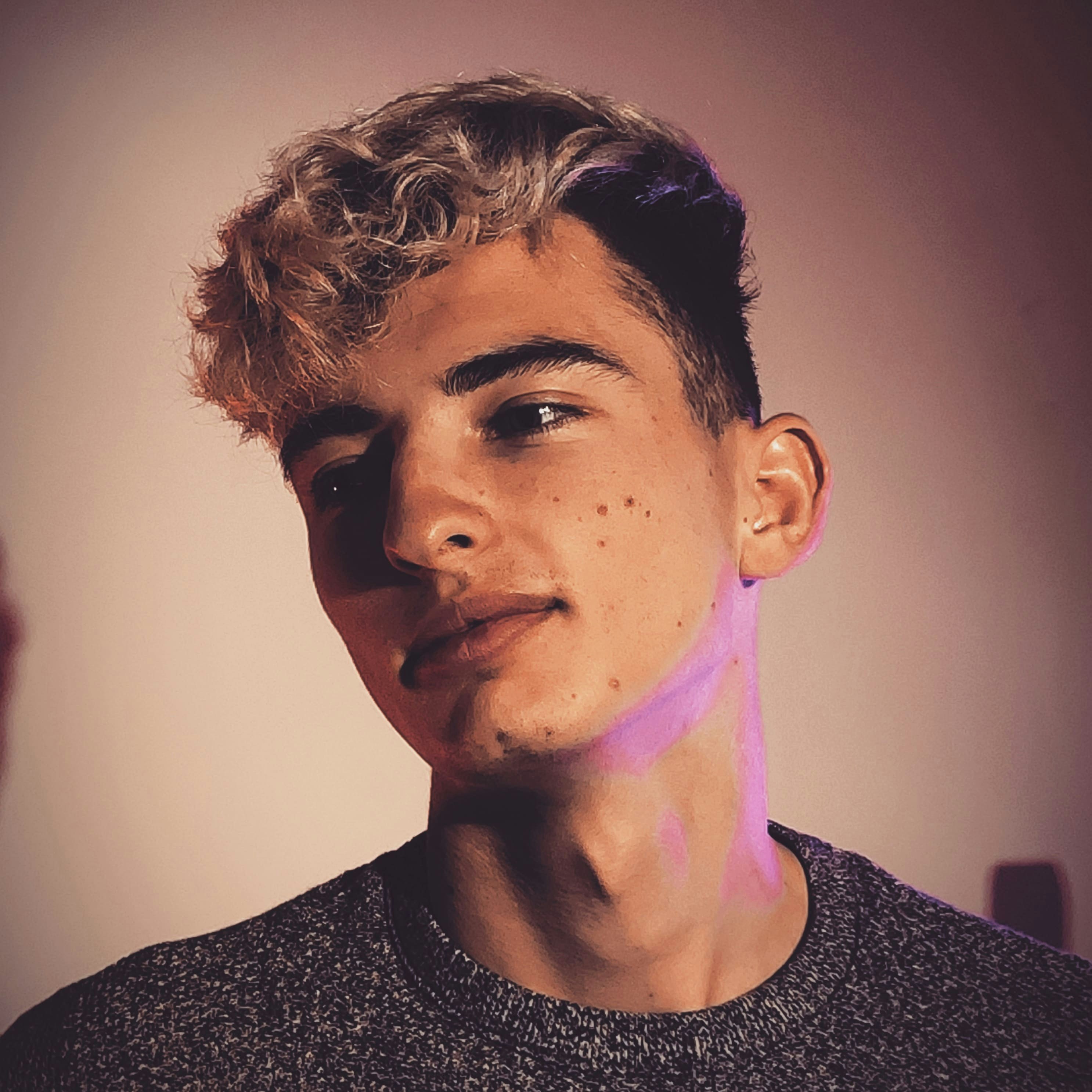 Avatar of user Damien Schneider