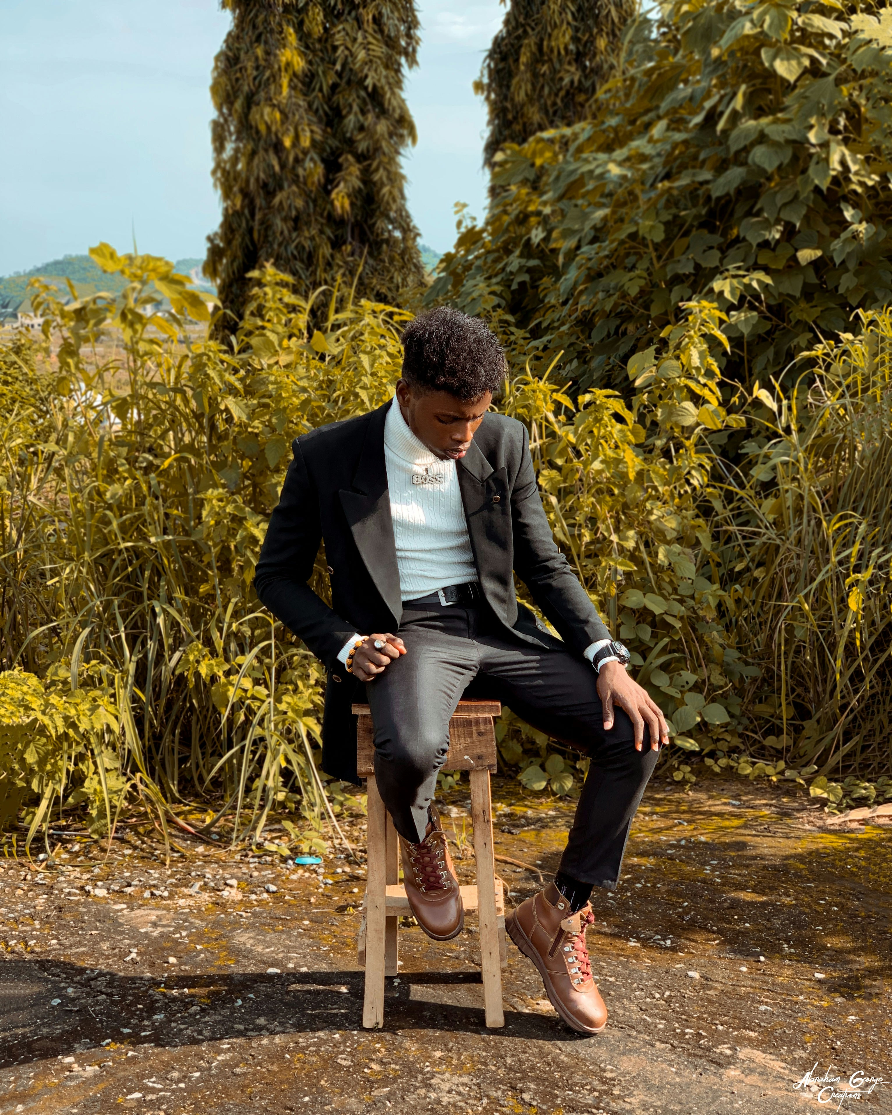 Ve al perfil de Abraham George