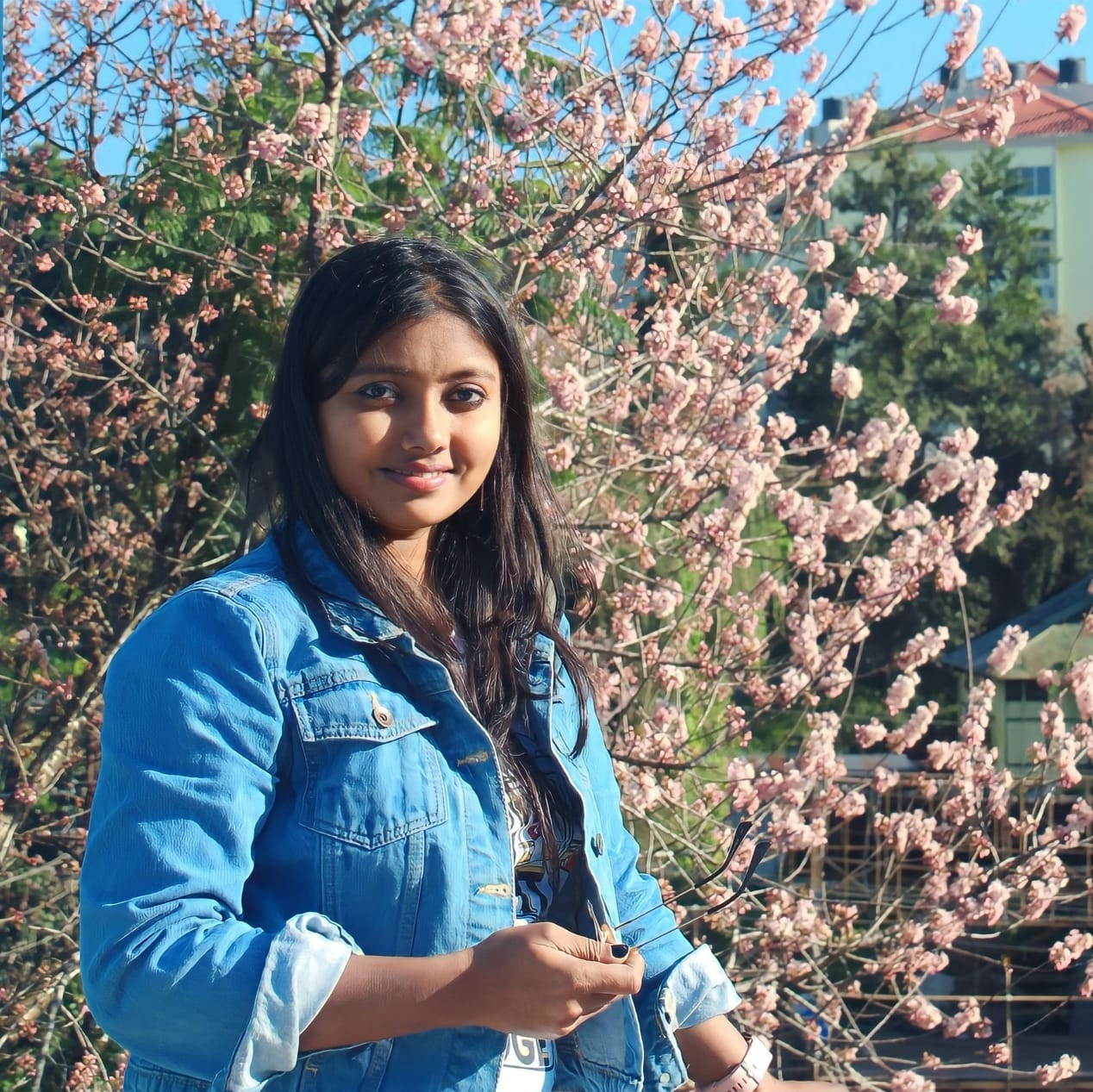 Go to kakoli biswas's profile