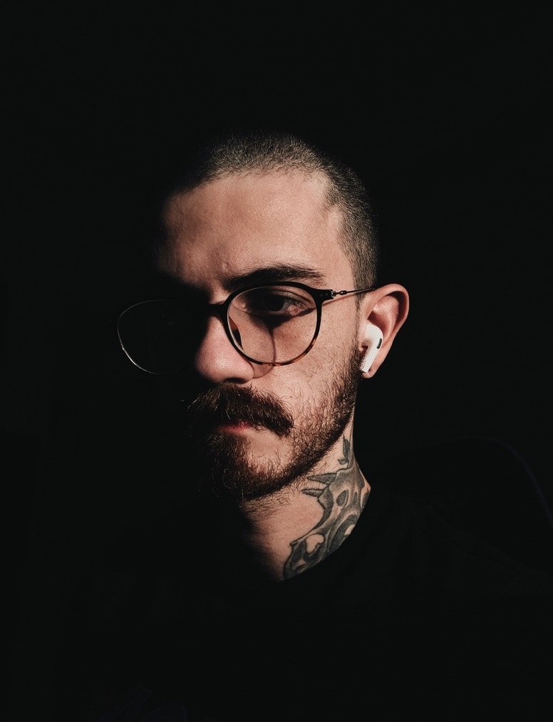 Go to @felipepelaquim's profile