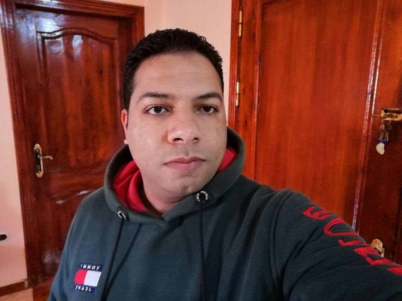 Ir para o perfil de Ayman Mokhtar
