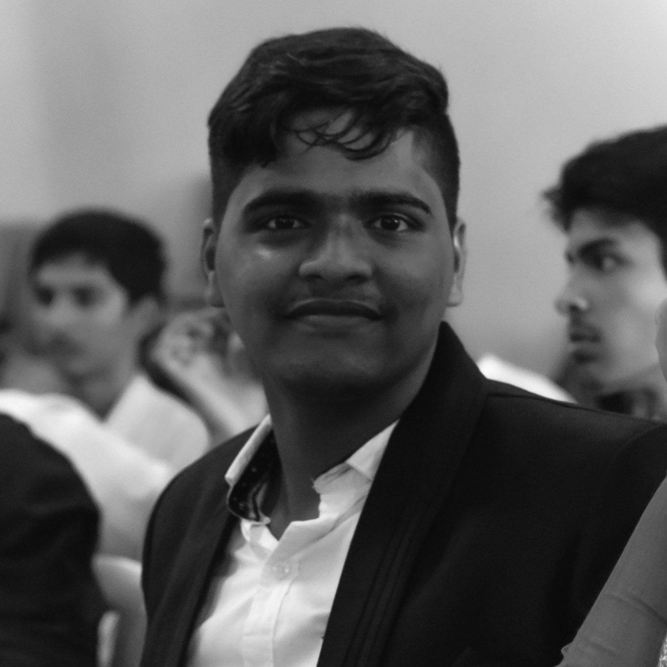 Go to Royden Vaz's profile