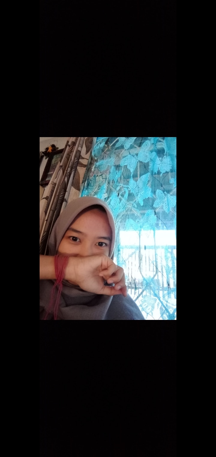 Go to Latifah Listia's profile