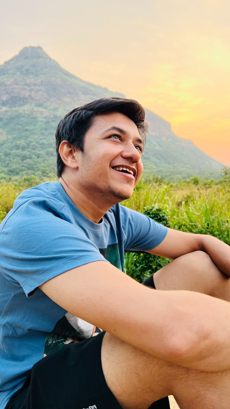 Accéder au profil de Smit Shah