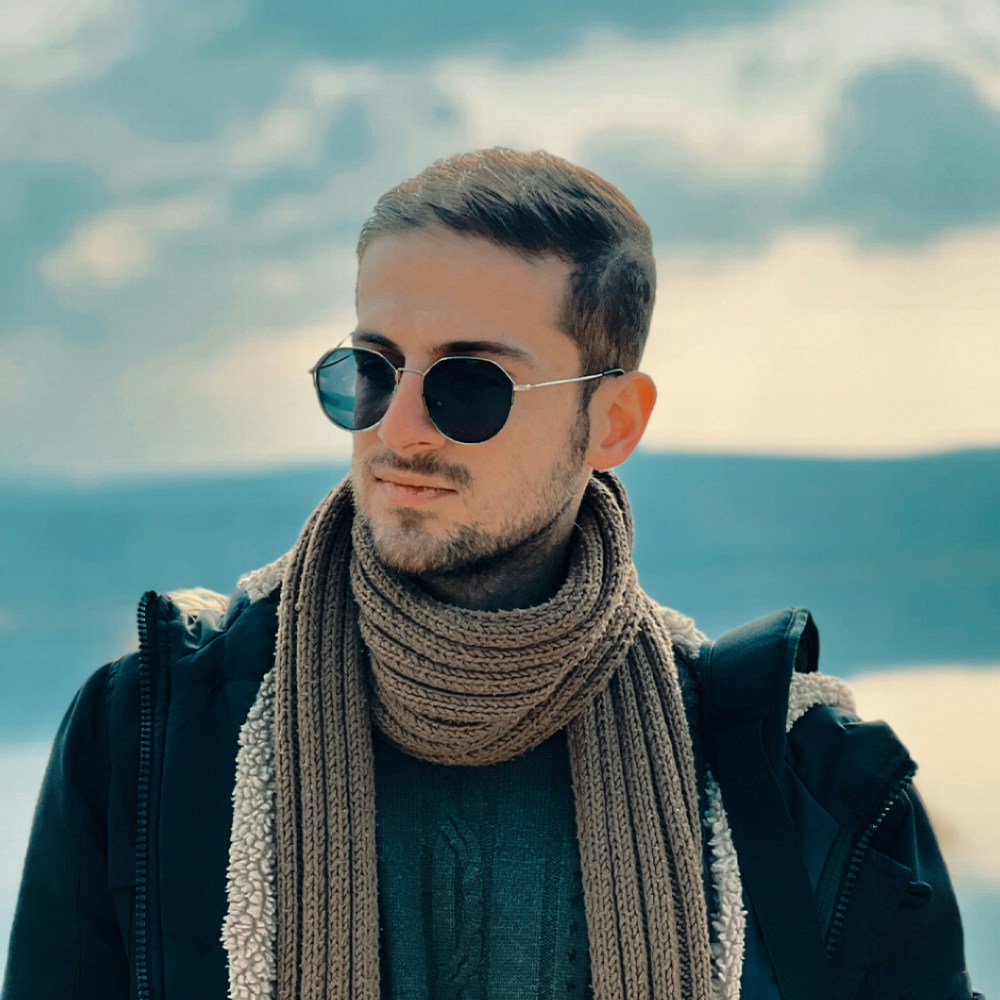 Go to Amin Moshrefi's profile