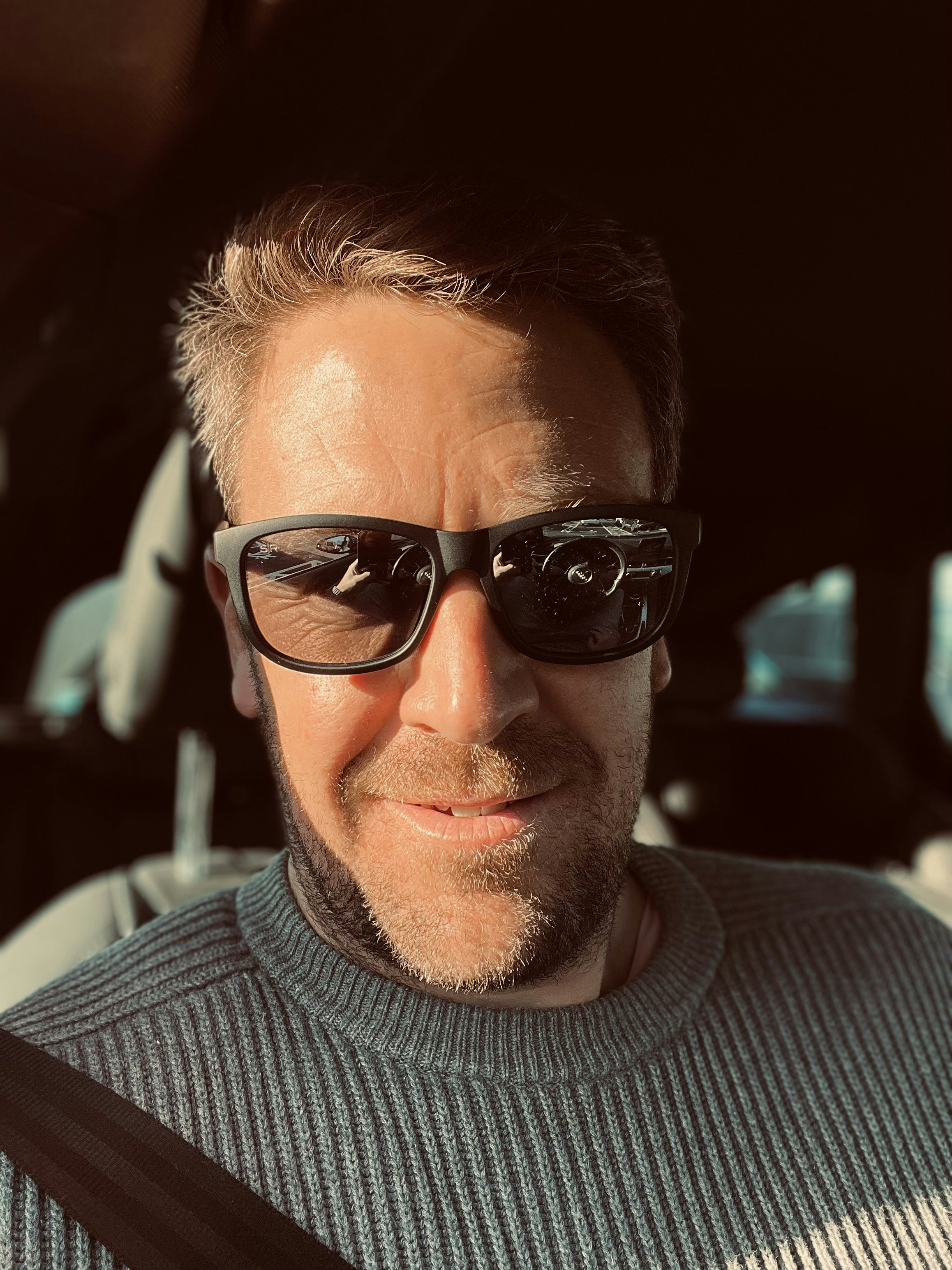 Go to Oliver Hayes's profile