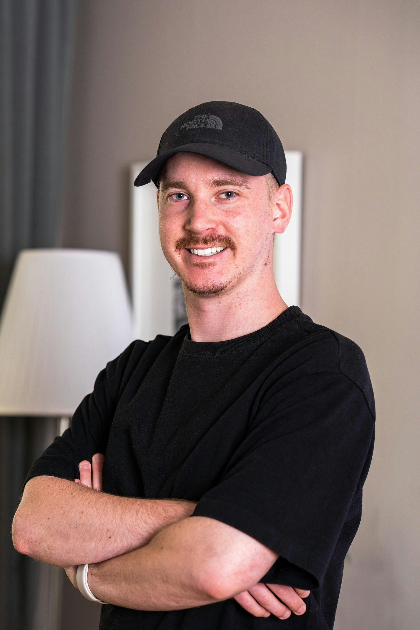 Ve al perfil de Isak Pettersson