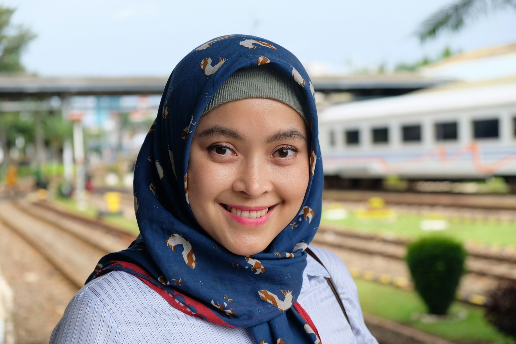 Go to Dessy Ilsanty's profile