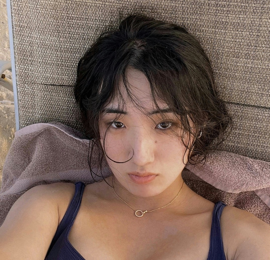 Go to Eleanor Ye's profile