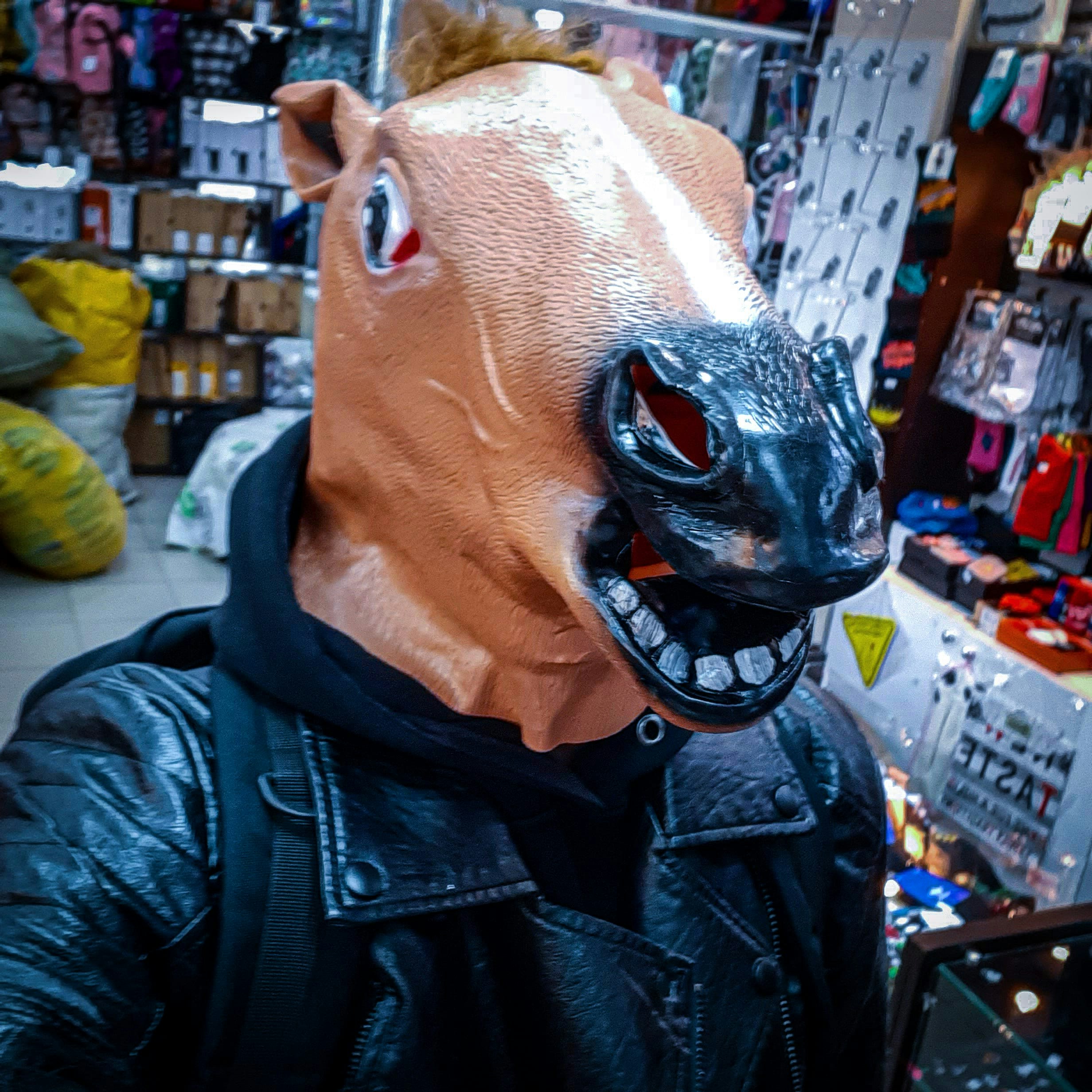 Go to Lil Dozhd's profile