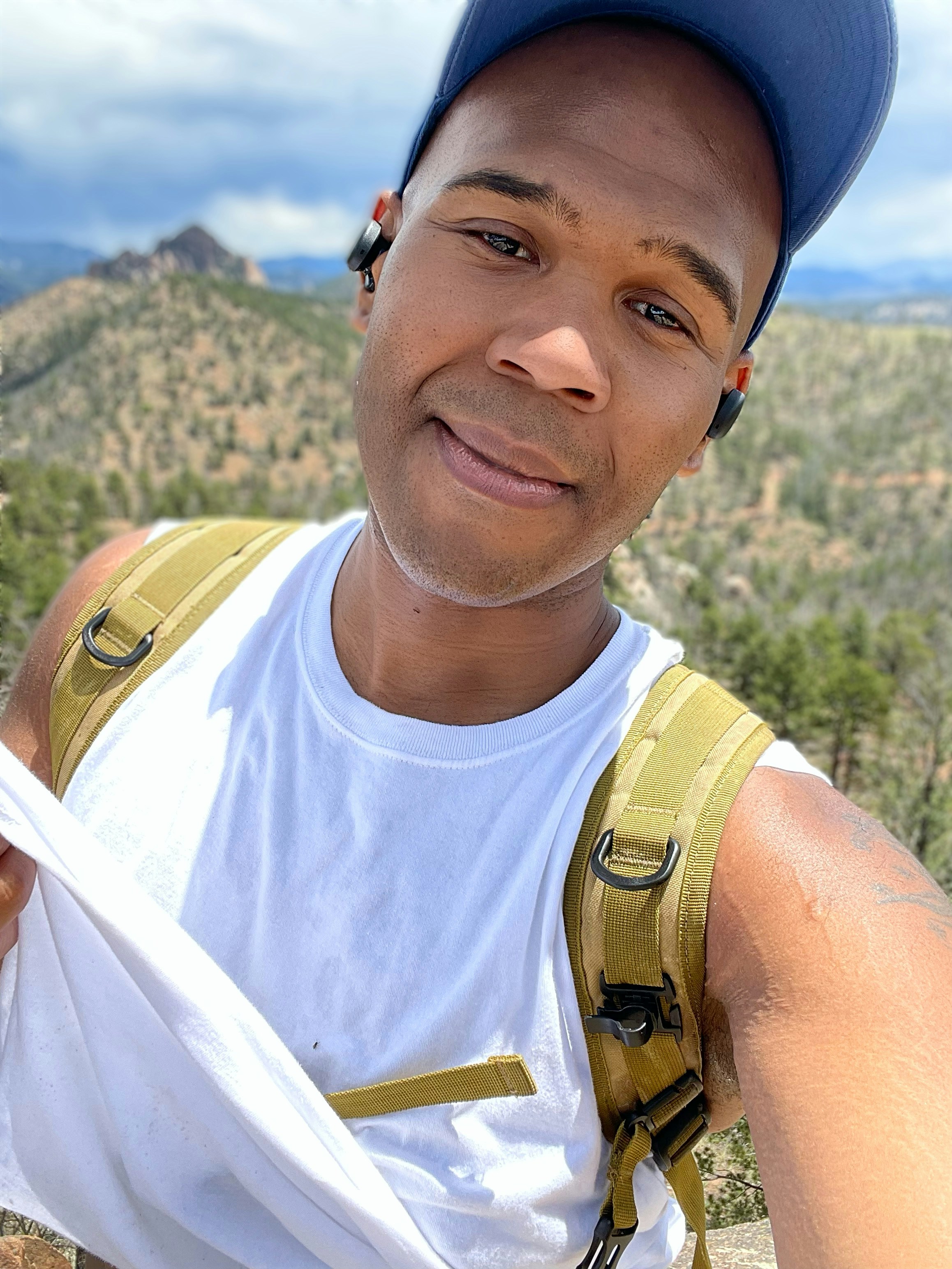 Go to Laiton Barbo's profile