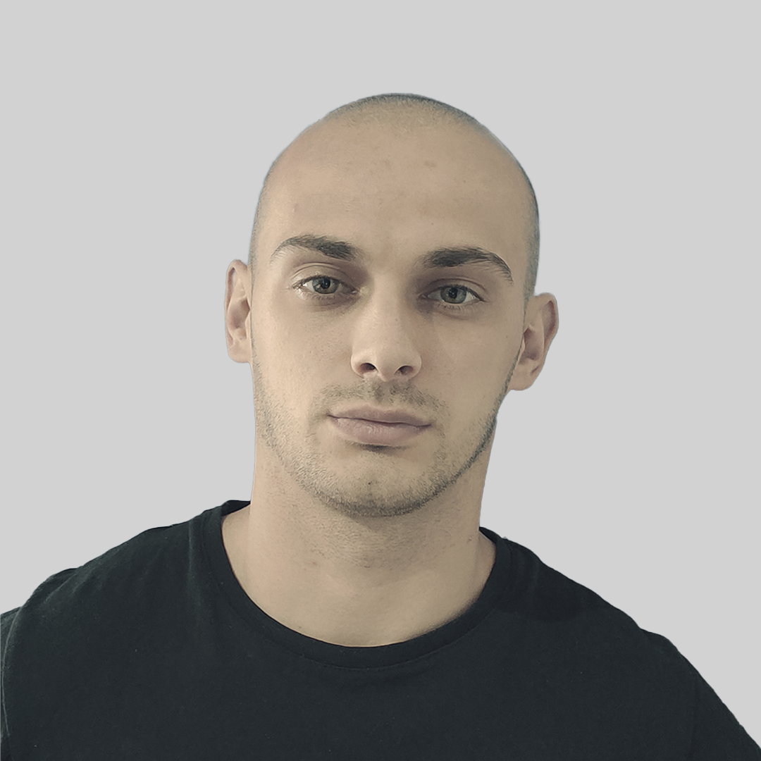 Ve al perfil de Aleksandar Mitrovic