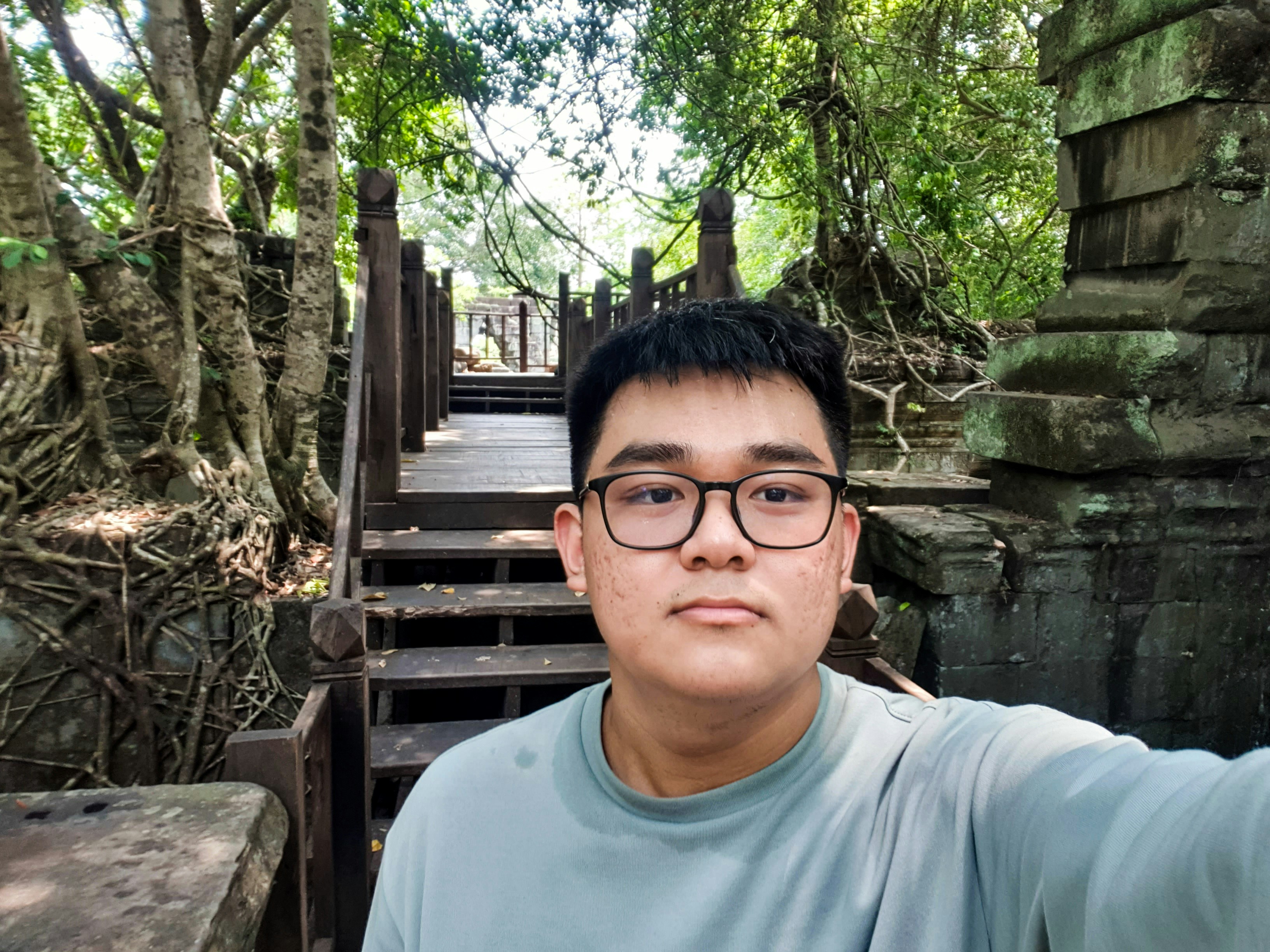 Go to Chanratanak Nay's profile