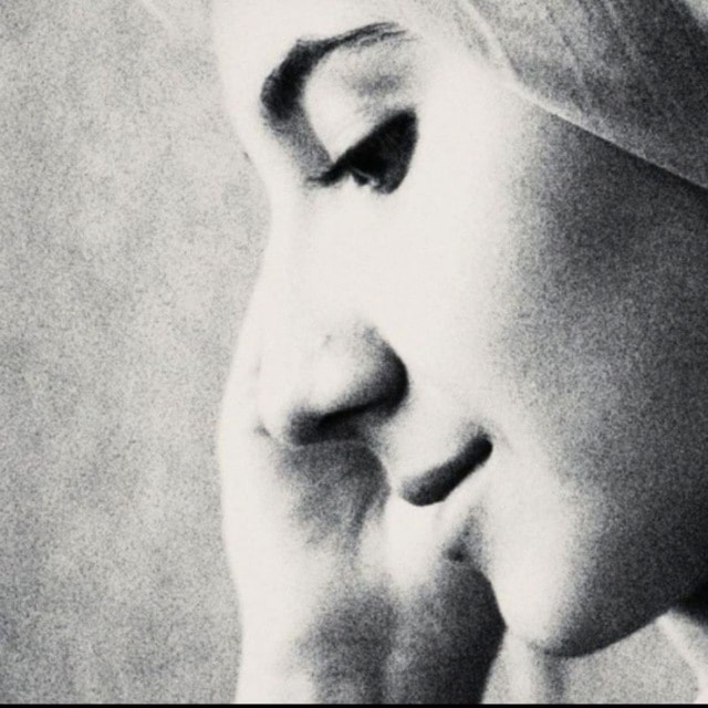 Go to Roshana Rahimi's profile