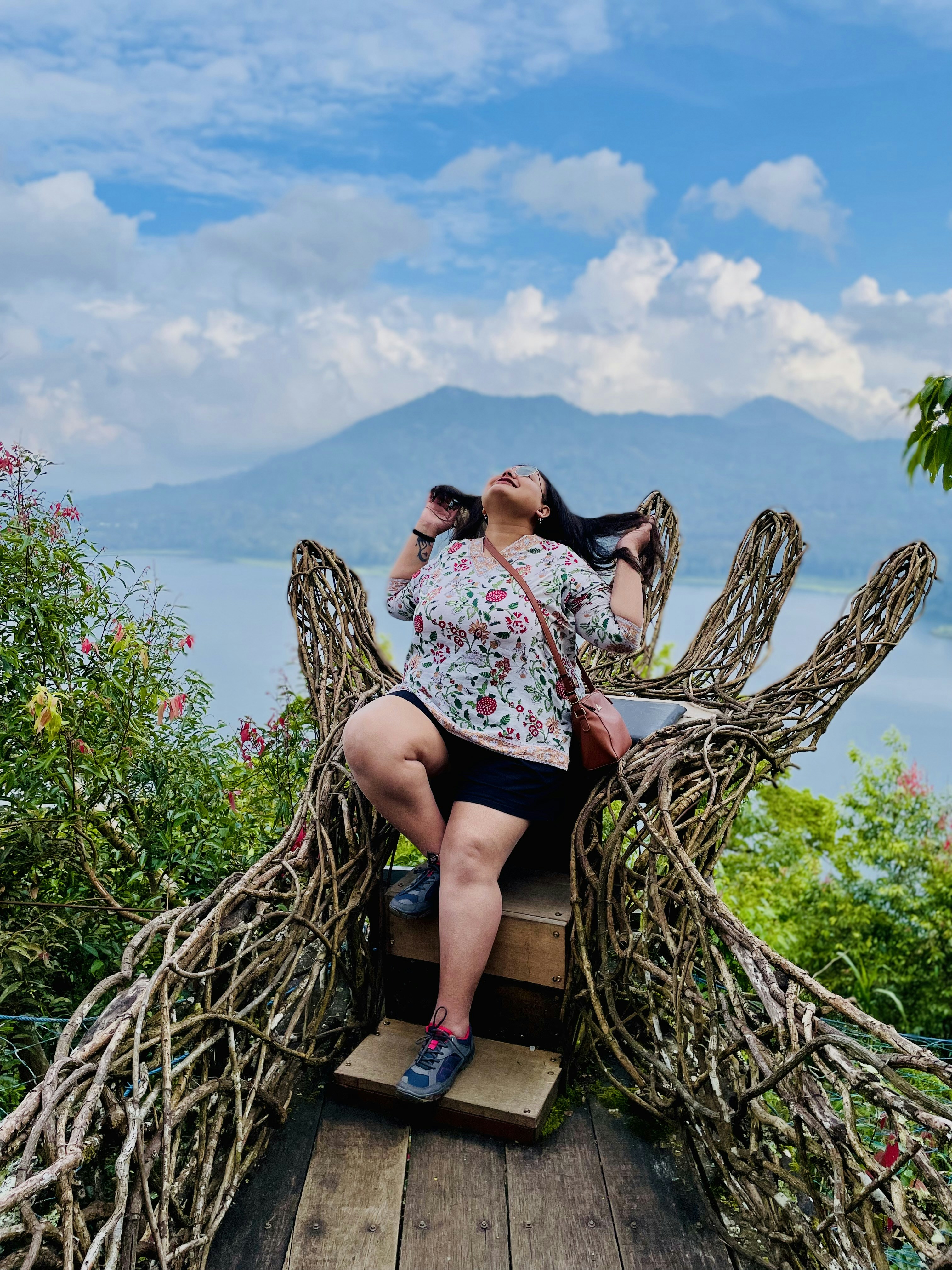 Souravi Sinhaのプロフィールを見る