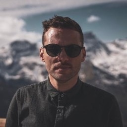 Go to Roland Lösslein's profile