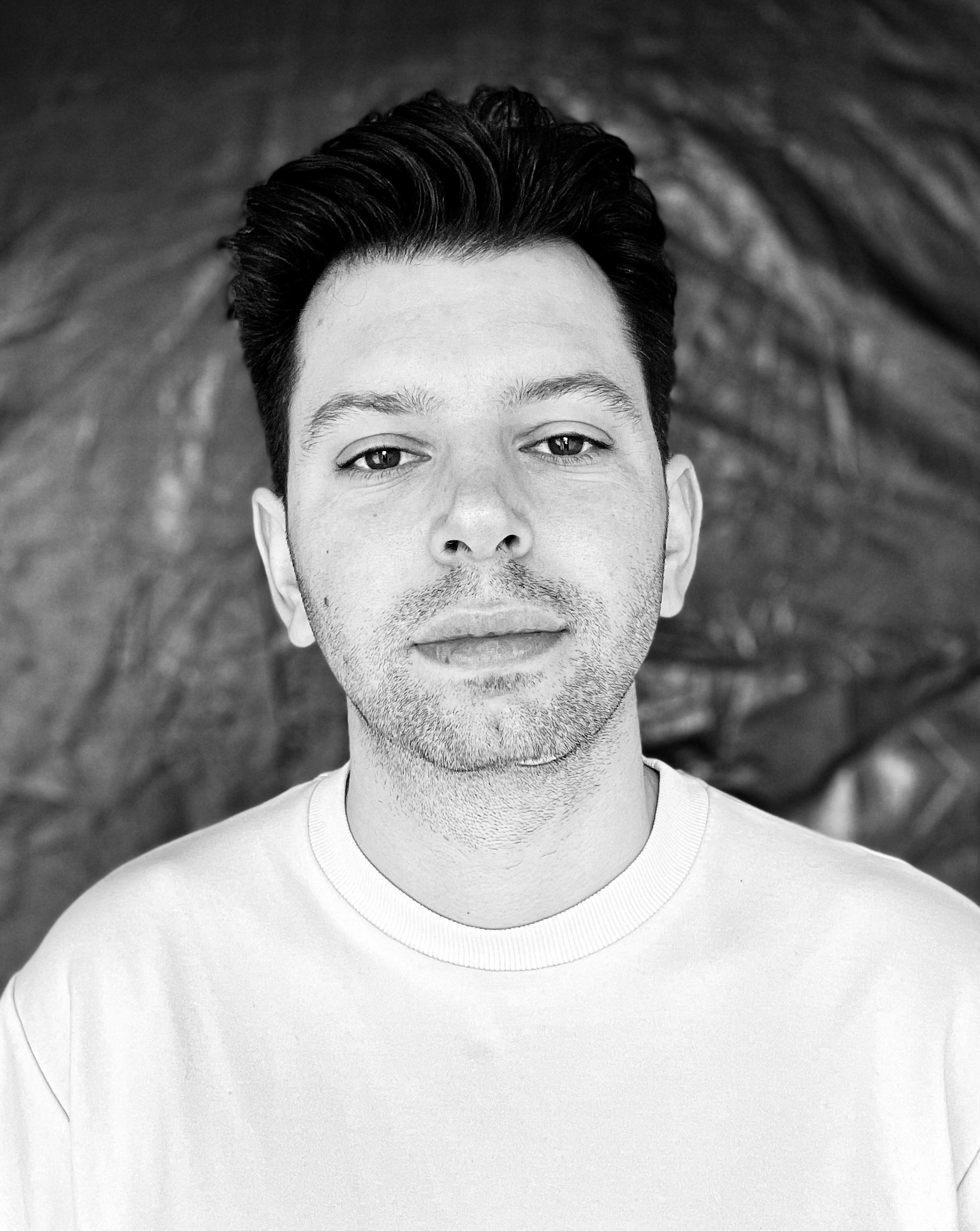 Go to Bogdan Vlad's profile