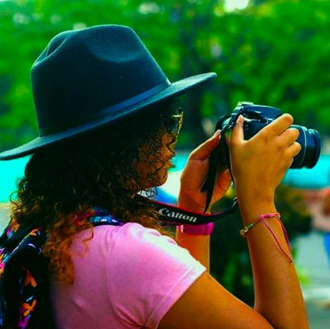 Ir para o perfil de Deisy Vidal