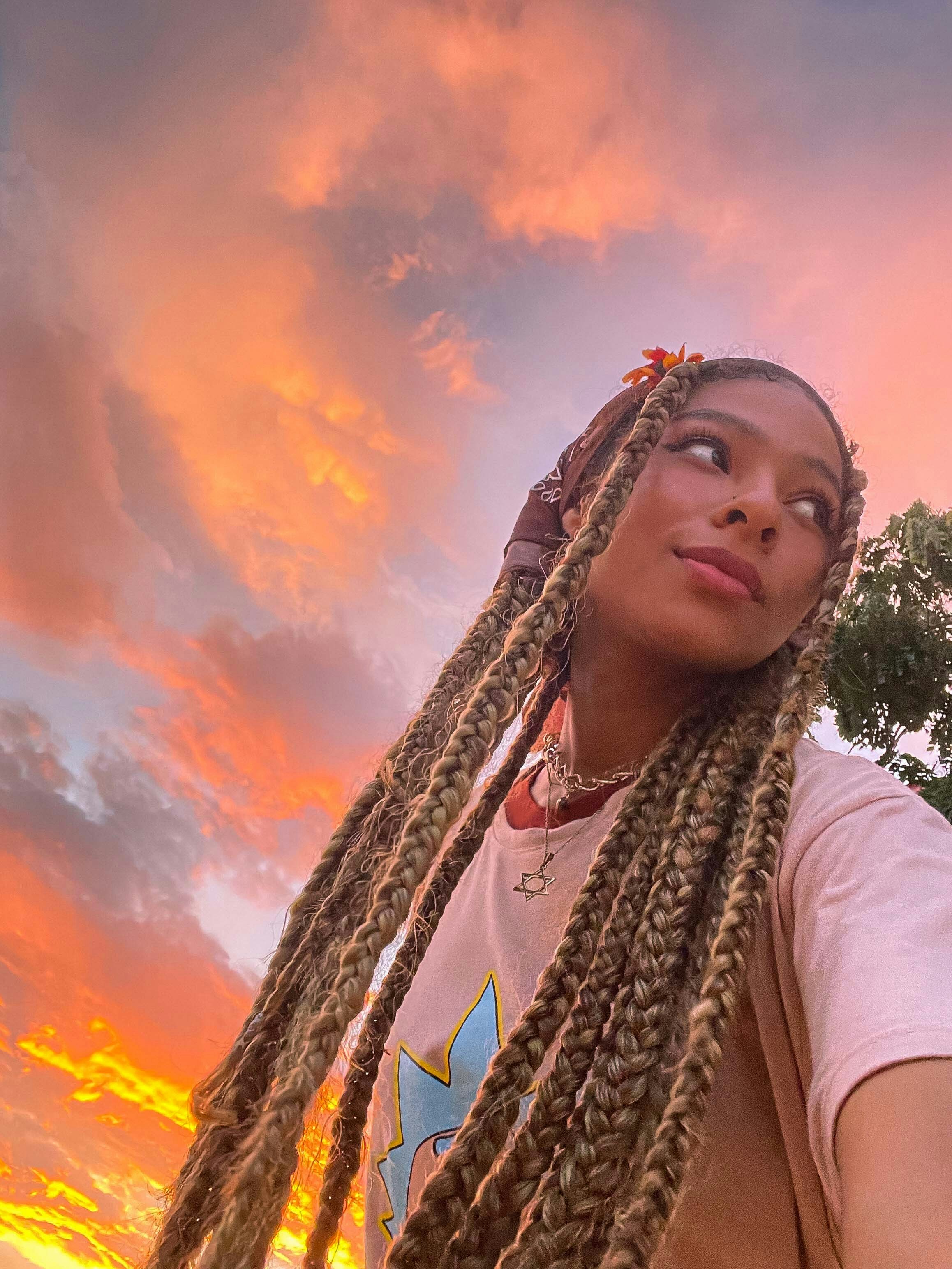 Go to Lina Bentanch's profile