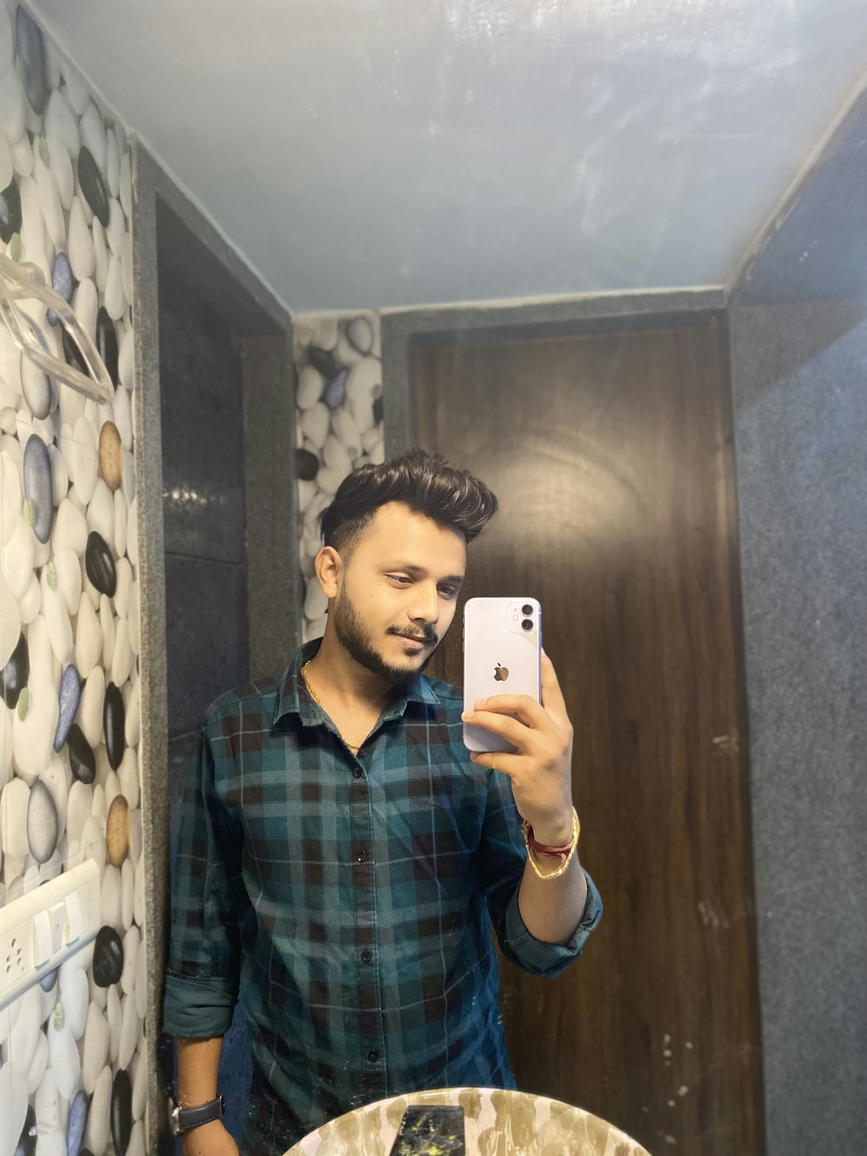 Go to Saurabh Vasava's profile