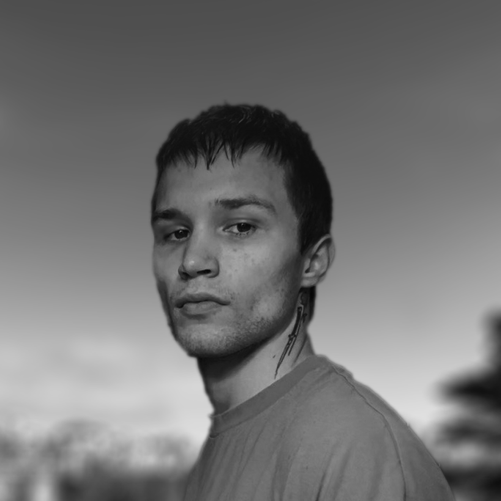 Go to r0bida @IG's profile