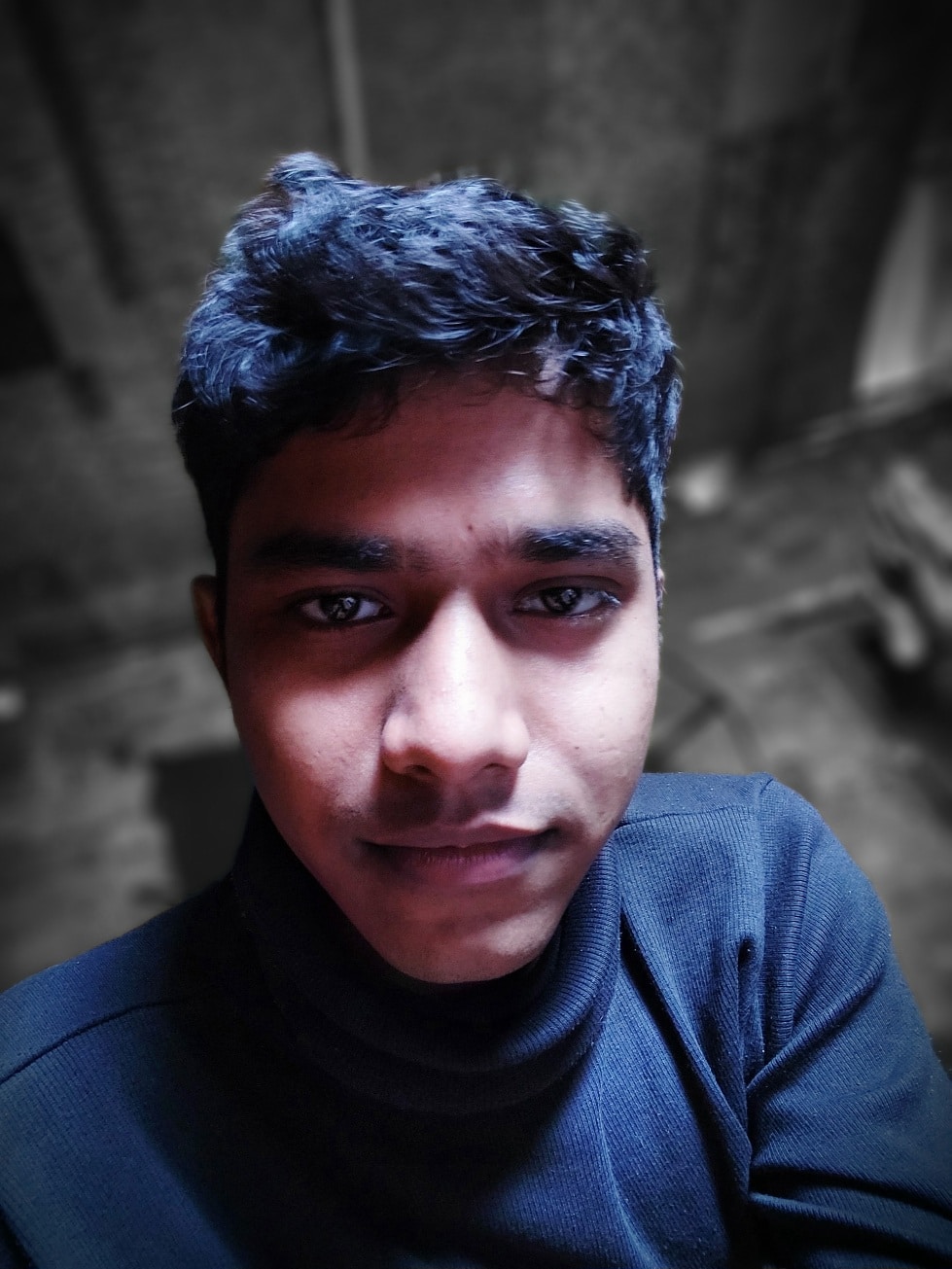 Buka profil Joydeb Halder
