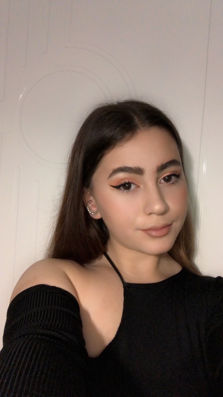 Go to Marena Mangeri's profile