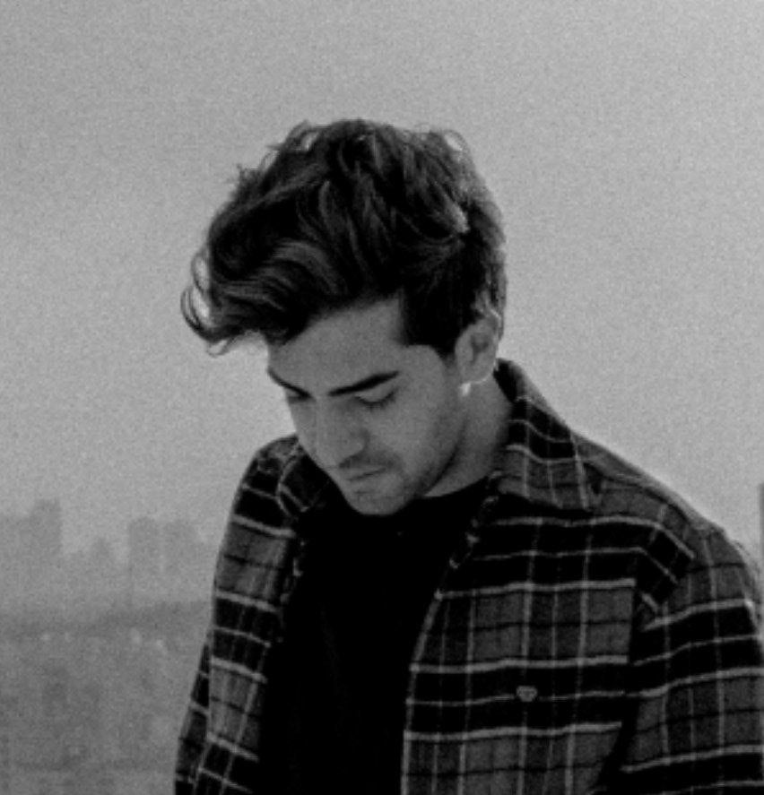 Ir para o perfil de hosseinqs